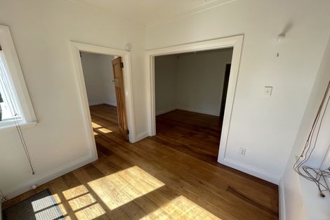 Photo of property in 74 Hankey Street, Mount Cook, Wellington, 6011