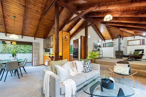 Photo of property in 262a Beach Road, Campbells Bay, Auckland, 0630