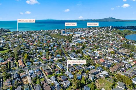 Photo of property in 3/4a Dallinghoe Crescent, Milford, Auckland, 0620