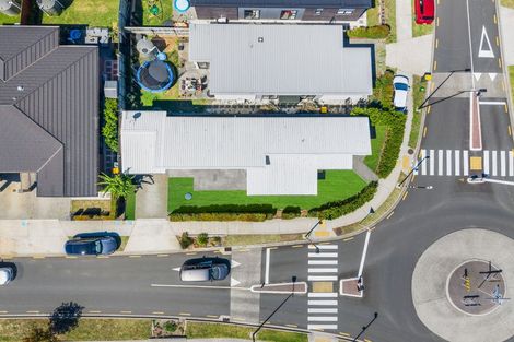 Photo of property in 37 Taikaranga Street, Pukekohe, 2120