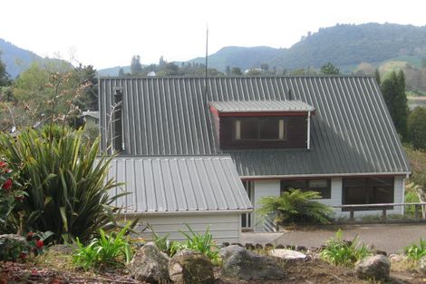 Photo of property in 8 Branch Road, Lake Okareka, Rotorua, 3076