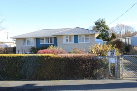 Photo of property in 25 Northland Street, Ranfurly, 9332