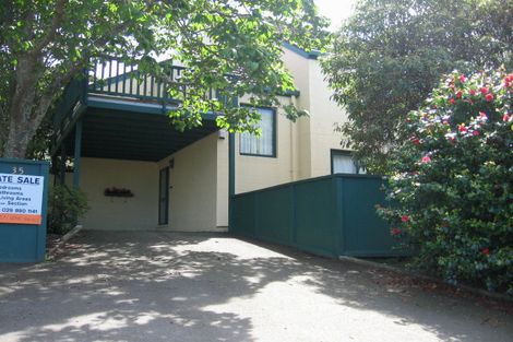 Photo of property in 35 Burma Road, Khandallah, Wellington, 6035