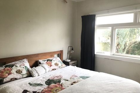 Photo of property in 48 Lambeth Road, Mount Eden, Auckland, 1041