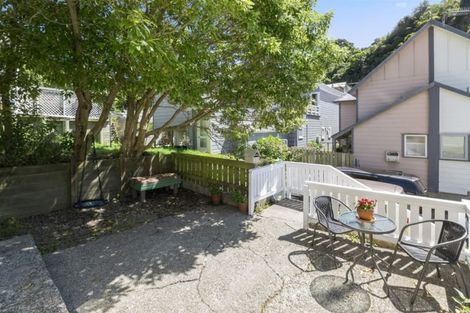 Photo of property in 167 Aro Street, Aro Valley, Wellington, 6021