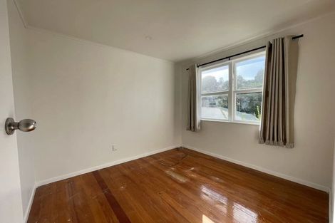 Photo of property in 63 Peach Road, Glenfield, Auckland, 0629