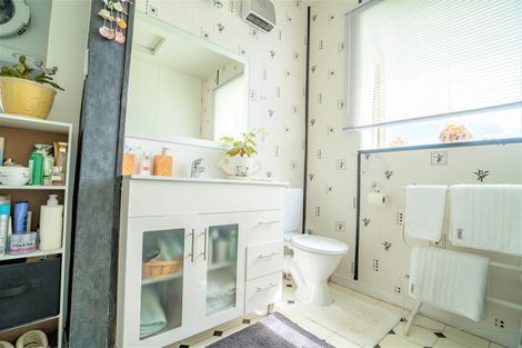 Photo of property in 5 Pearce Street, Bluff, 9814