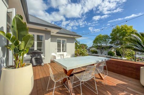 Photo of property in 304 The Terrace, Thames, 3500