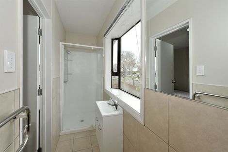 Photo of property in 50 Hooker Avenue, Bryndwr, Christchurch, 8053