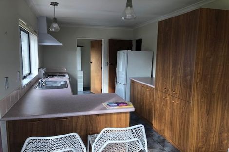 Photo of property in 123 Broadway, Carterton, 5713