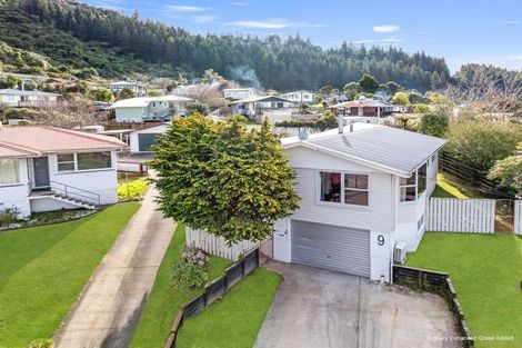 Photo of property in 9 Teal Place, Selwyn Heights, Rotorua, 3015