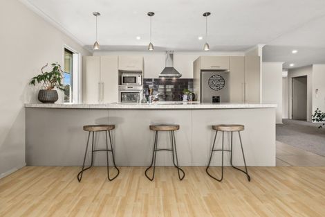 Photo of property in 1 Simpson Crescent, Raumati Beach, Paraparaumu, 5032