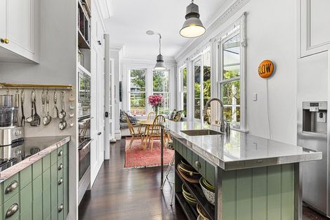 Photo of property in 89 Brougham Street, Mount Victoria, Wellington, 6011