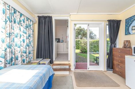 Photo of property in 31 Karaka Street, Castlecliff, Whanganui, 4501