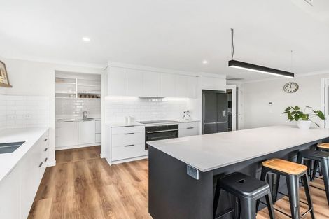 Photo of property in 9 Merino Crescent, Kirwee, 7571