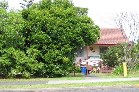 Photo of property in 147 Weatherly Road, Torbay, Auckland, 0630