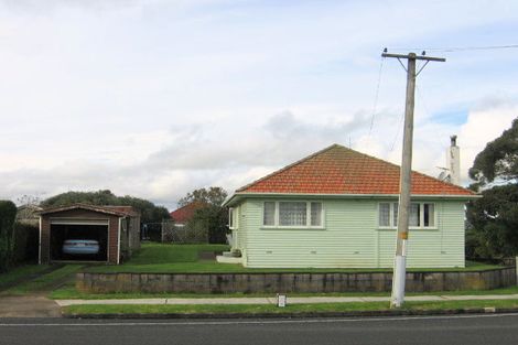 Photo of property in 28 Ranfurly Road, Papatoetoe, Auckland, 2104