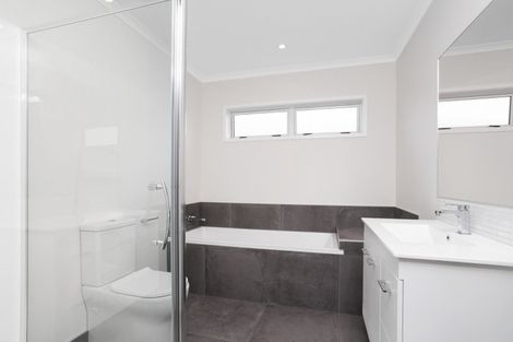 Photo of property in 19 Fort Lincoln Loop, Karaka, Papakura, 2113