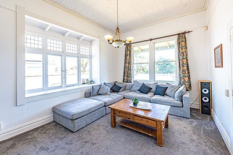 Photo of property in 30 Kings Avenue, Gonville, Whanganui, 4501