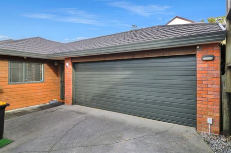 Photo of property in 6a Marjory Close, Broadmeadows, Wellington, 6035