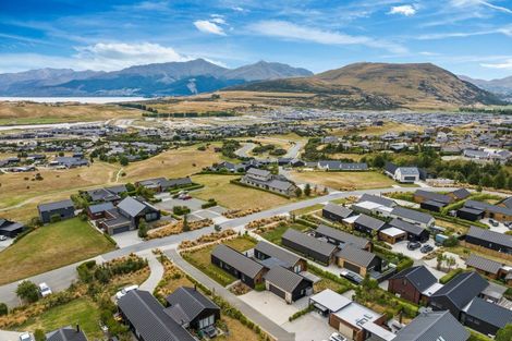Photo of property in 19 Glenfiddich Road, Jacks Point, Queenstown, 9371