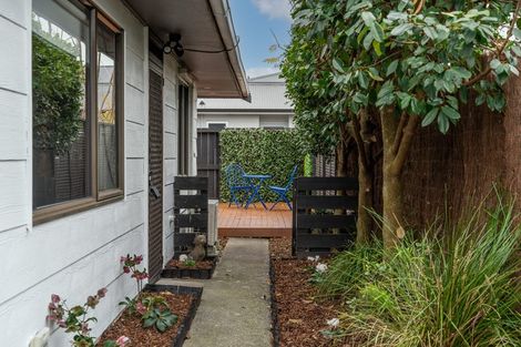 Photo of property in 9f Cameron Road, Hamilton East, Hamilton, 3216