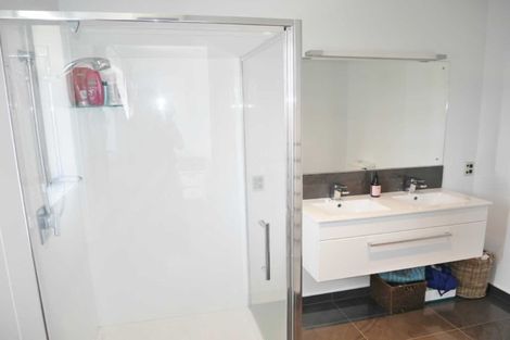 Photo of property in 9 Gosling Crescent, Halswell, Christchurch, 8025