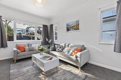 Photo of property in 1/62 Hillcrest Road, Papatoetoe, Auckland, 2025