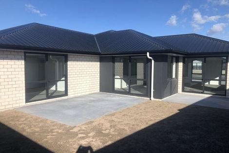 Photo of property in 229 Te Okuroa Drive, Papamoa, 3118