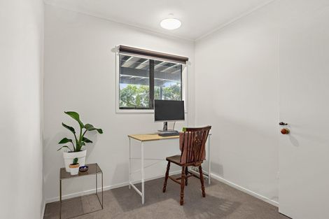 Photo of property in 17 Brampton Road, Snells Beach, 0920