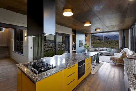 Photo of property in 335a Luggate-cromwell Road, Lowburn, Cromwell, 9384