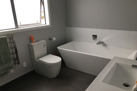 Photo of property in 8 Prestwich Rise, Churton Park, Wellington, 6037