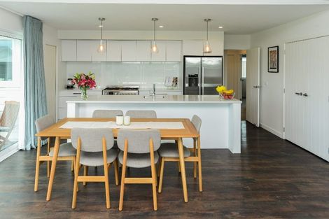 Photo of property in 23 Whakatomo Place, Havelock North, 4130