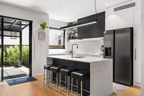 Photo of property in 3 Sierra Pine Road, Hobsonville, Auckland, 0616