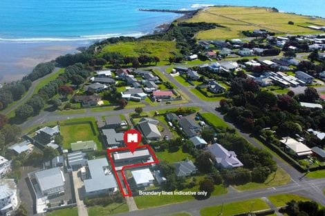 Photo of property in 36a Fox Street, Opunake, 4616