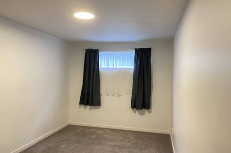 Photo of property in 43 Fitzwater Place, Henderson, Auckland, 0612