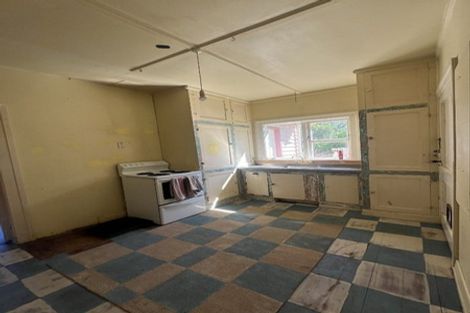 Photo of property in 64a Te Wharepouri Street, Berhampore, Wellington, 6023