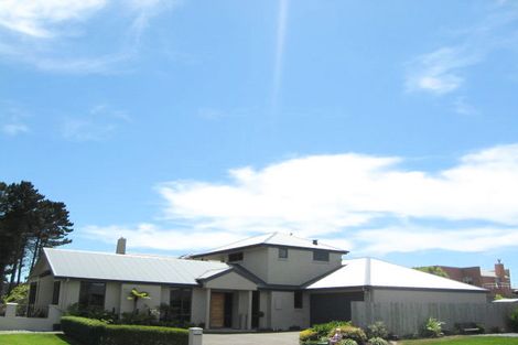 Photo of property in 16 Seacroft Place, Waimairi Beach, Christchurch, 8083