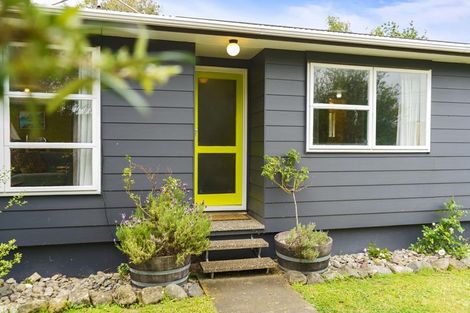 Photo of property in 35 Cologne Street, Martinborough, 5711