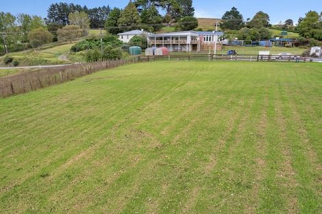 Photo of property in 29 Ararua Road, Waiotira, 0193