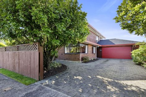 Photo of property in 28 De Menech Grove, Avalon, Lower Hutt, 5011