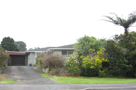 Photo of property in 10 Carthew Street, Okato, 4335