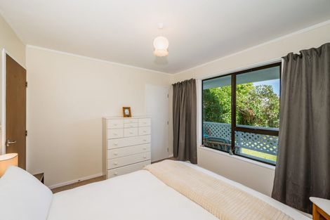 Photo of property in 49 Belvedere Avenue, Waikanae, 5036