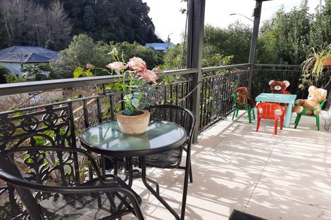 Photo of property in 84 Shakespeare Road, Bluff Hill, Napier, 4110