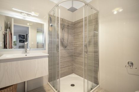 Photo of property in 10 Greta Place, Stanmore Bay, Whangaparaoa, 0932