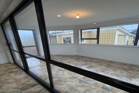 Photo of property in 11 Takanini Road, Takanini, 2112