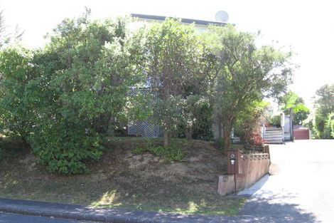 Photo of property in 1/57 Cliff View Drive, Green Bay, Auckland, 0604