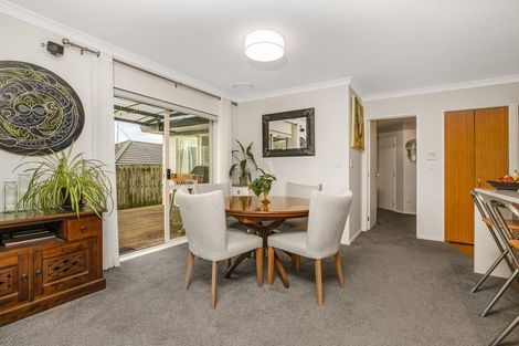 Photo of property in 10 Greta Place, Stanmore Bay, Whangaparaoa, 0932