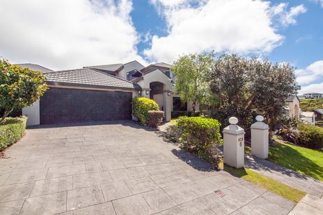 Photo of property in 6 Derry Hill, Churton Park, Wellington, 6037