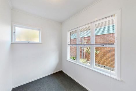 Photo of property in 2/74 Asquith Avenue, Mount Albert, Auckland, 1025